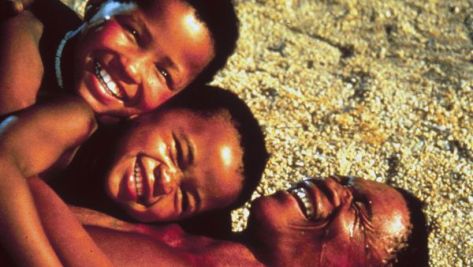 The Gods Must Be Crazy II (2)